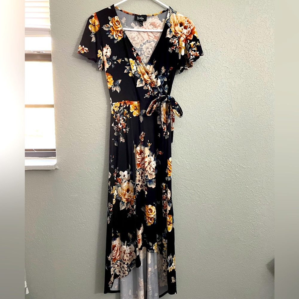 Black Floral Hi-Lo Dress